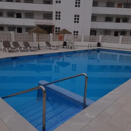 Precioso Frontal Al Mar Apartment *