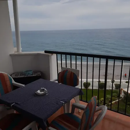 Апартаменты Preciosas Vistas Al Mar Нерха